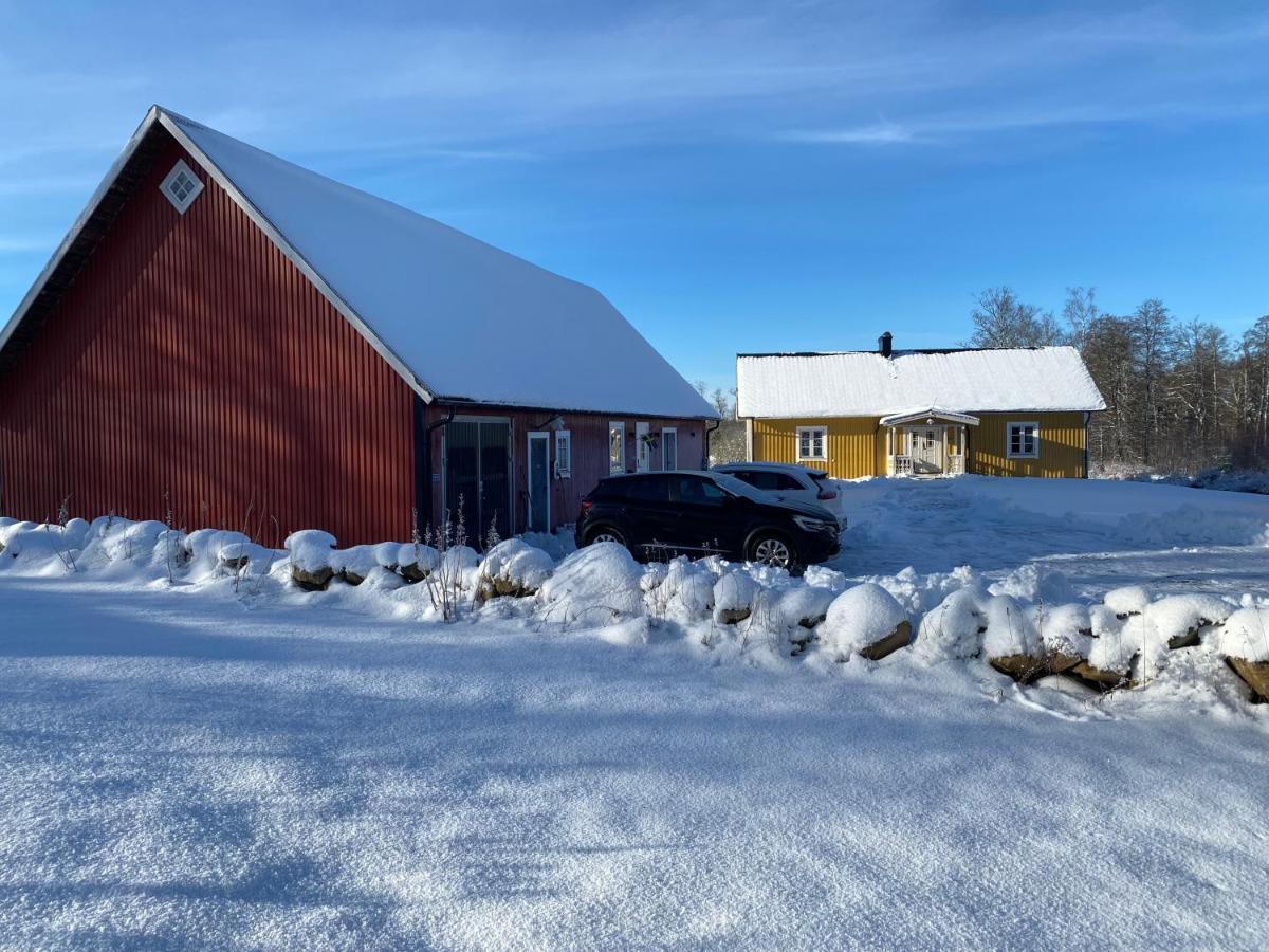 Villa Skog Fegen Naera Ullared Exterior foto